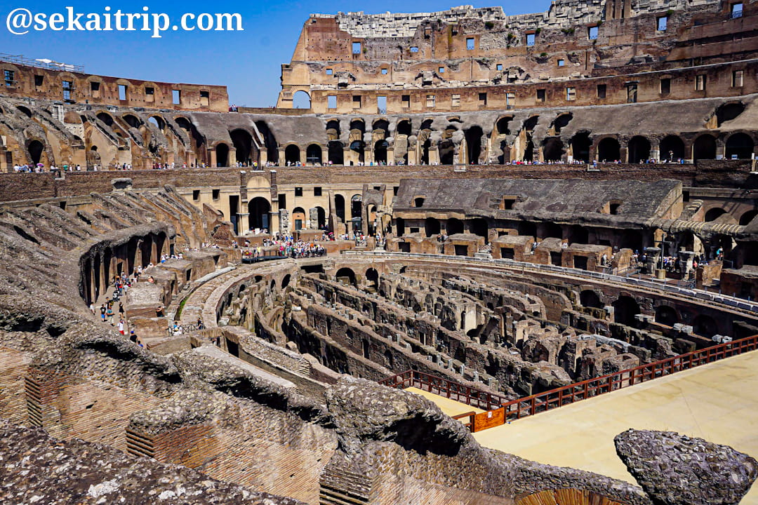 ローマ・コロッセオ（Colosseo）の内部