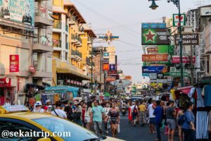 バンコクのカオサン通り（Khao San Road）