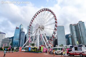 昼間の香港摩天輪（The Hong Kong Observation Wheel）
