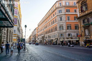 ローマのナツィオナーレ通り（Via Nazionale）