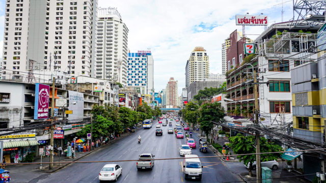 世界トリップ写真館 タイ バンコク編 街並み 空港周辺の景色が見所 世界トリップ
