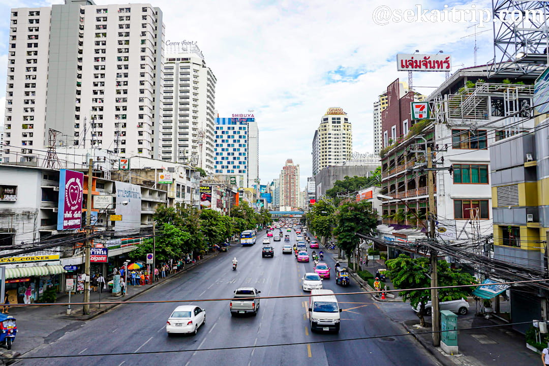 ペッチャブリー通り（Phetchaburi Road）