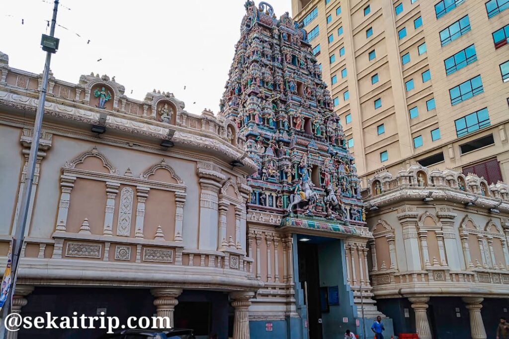 スリマハマリアマン寺院の見所は？見学方法には要注意？！ 世界トリップ